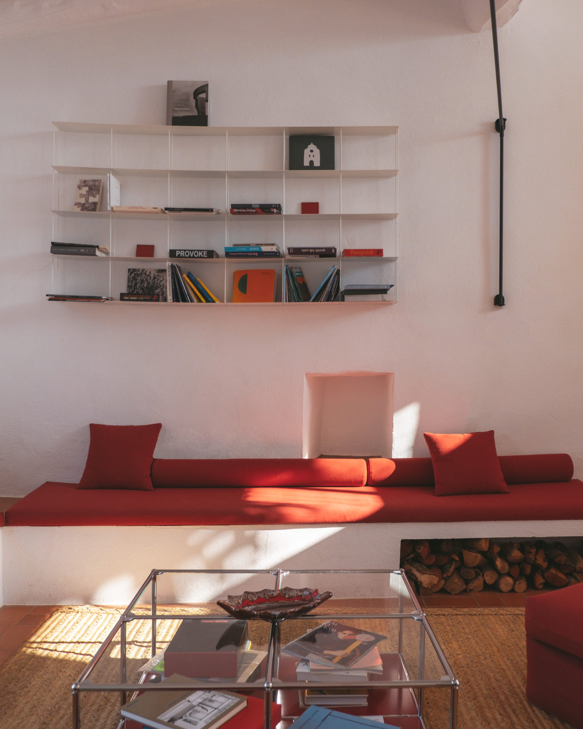 Casa Marquina_Red Living Room_Clemente Vergara